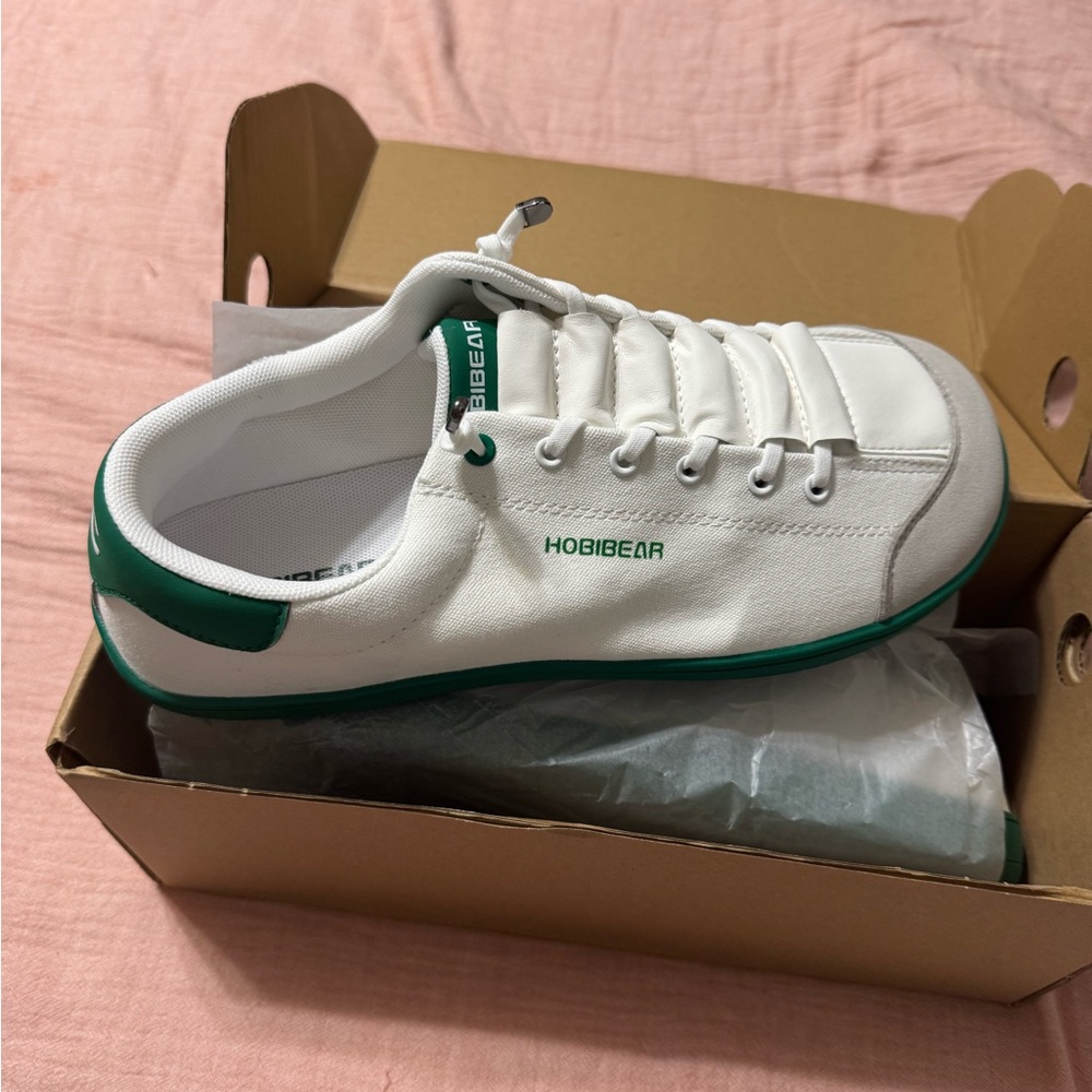 Women's White and Green Sneakers NWT